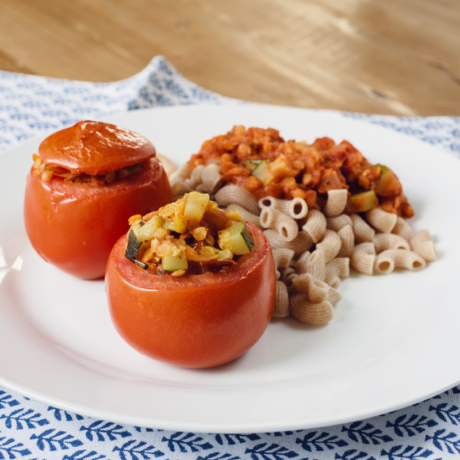 Tomates farcies végétaliennes aux courgettes et lentilles corail 1