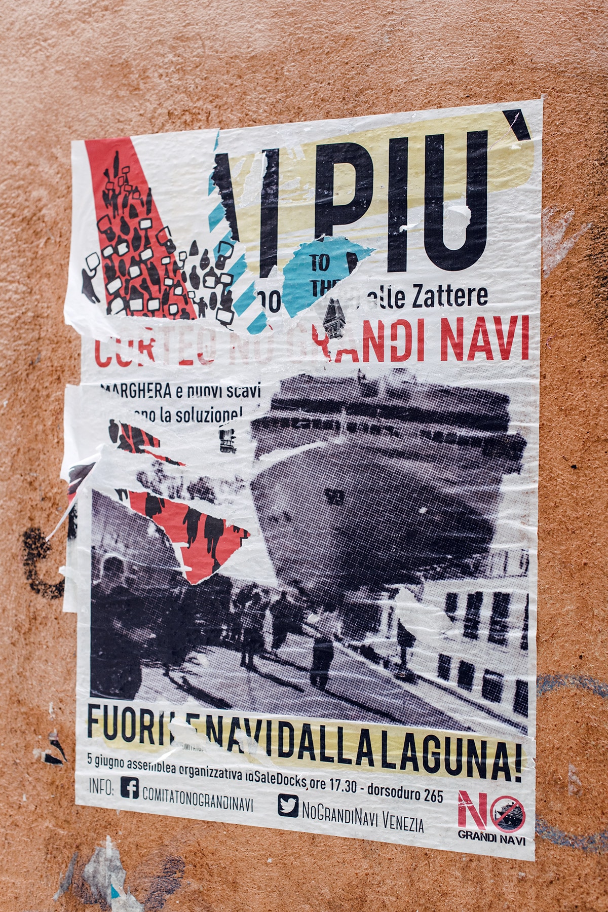 Affiche d'opposition aux navires de croisière dans la lagune de Venise