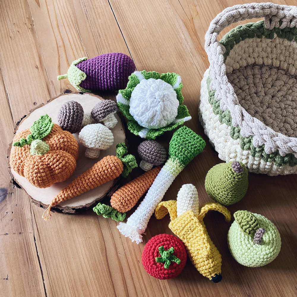 Le panier de fruits et légumes au crochet
